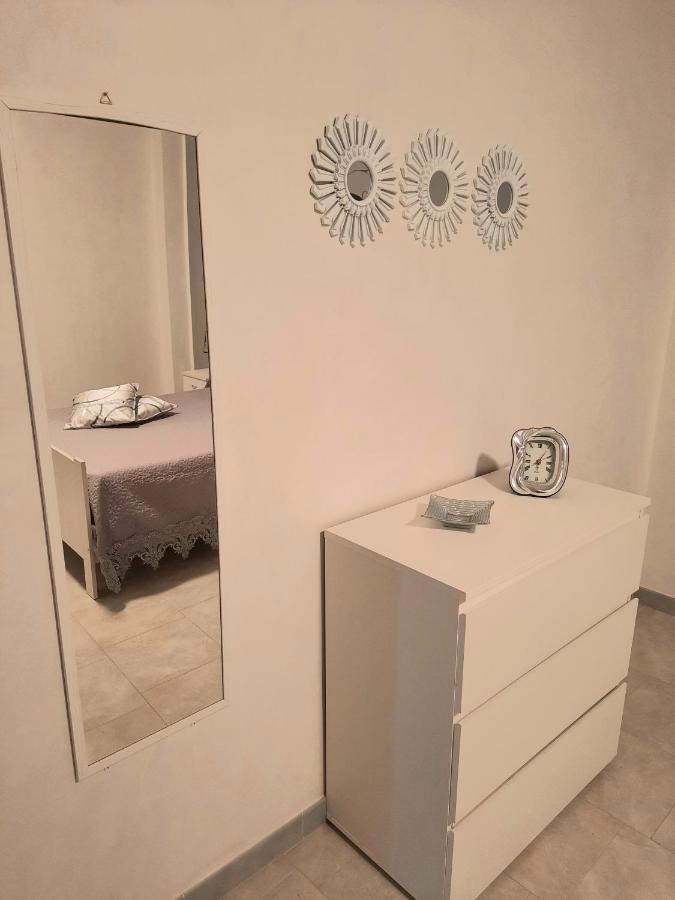 Casa Vacanze Il Glicine 1 Apartamento Pachino Exterior foto